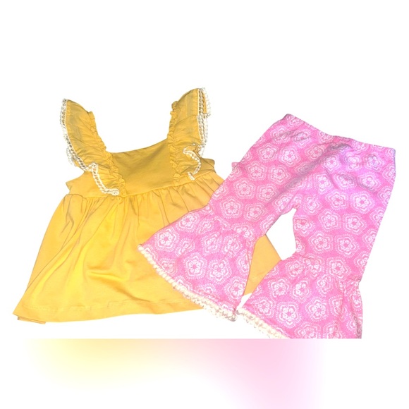 (TommyBahama) Girls 12 Month Outfit - Picture 1 of 3